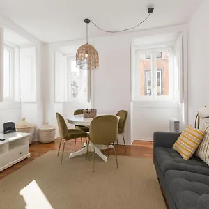 Live Like A Local @ Casa Da Esquina - Wifi & A/c Apartment Lisbon